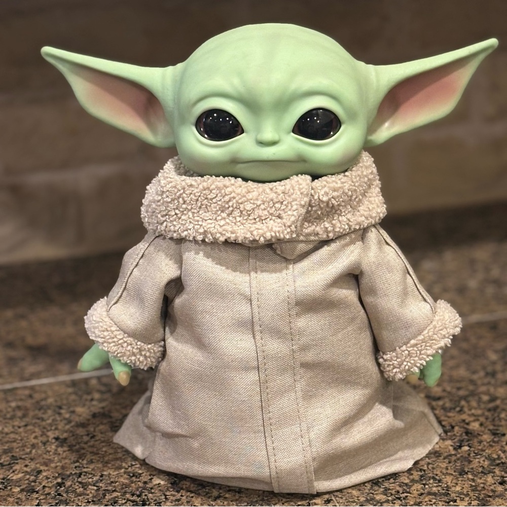 2021 Mattel Star Wars Baby Yoda Plush Toy